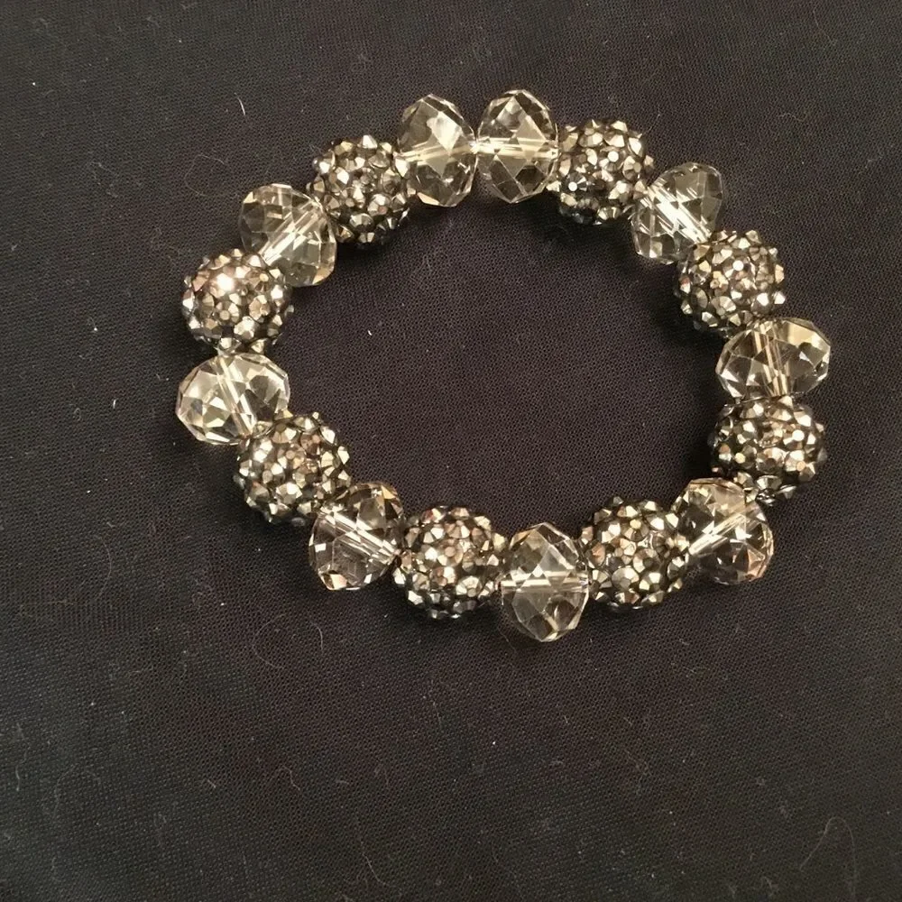 Faceted Acrylic Crystal and Caviar Beads Bracelet